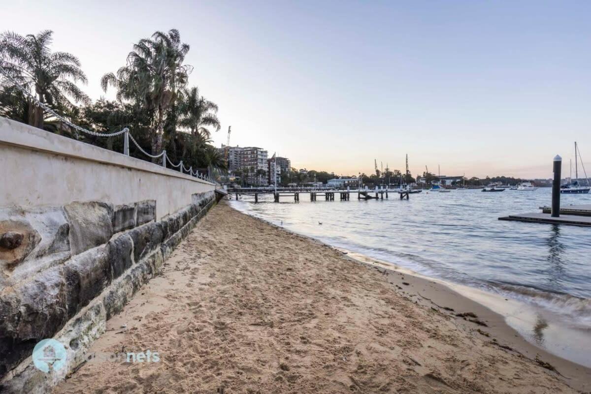 Studio Apt With Parking Balcony & Water Views Sydney Eksteriør bilde