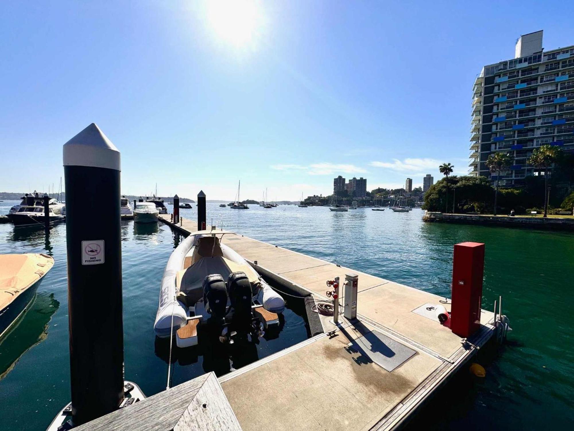 Studio Apt With Parking Balcony & Water Views Sydney Eksteriør bilde
