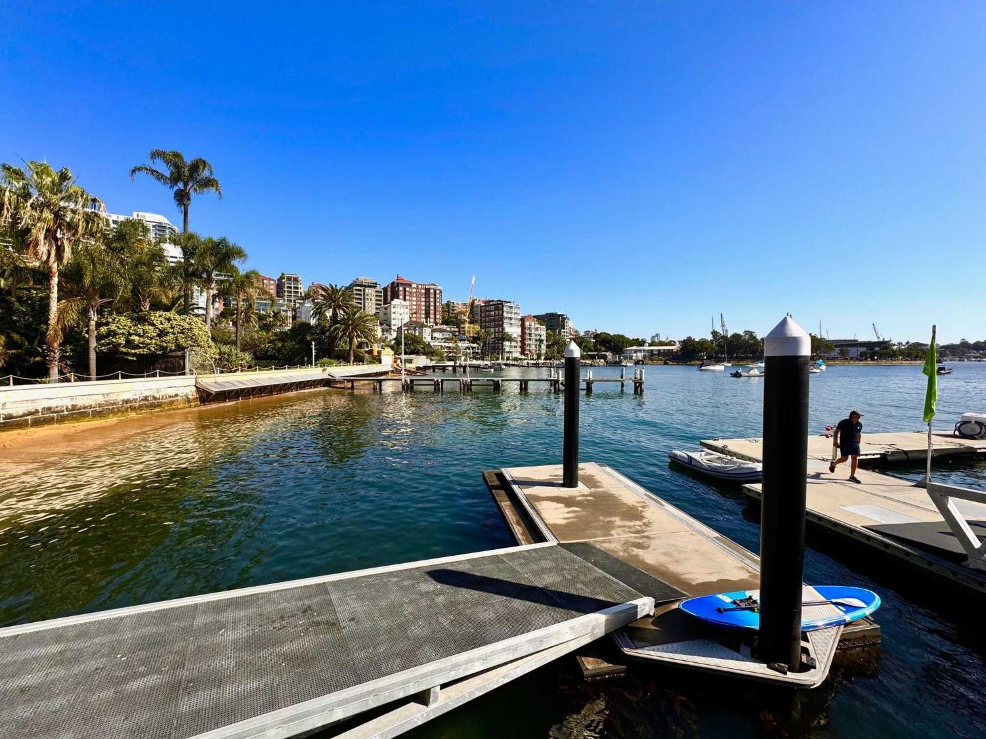 Studio Apt With Parking Balcony & Water Views Sydney Eksteriør bilde